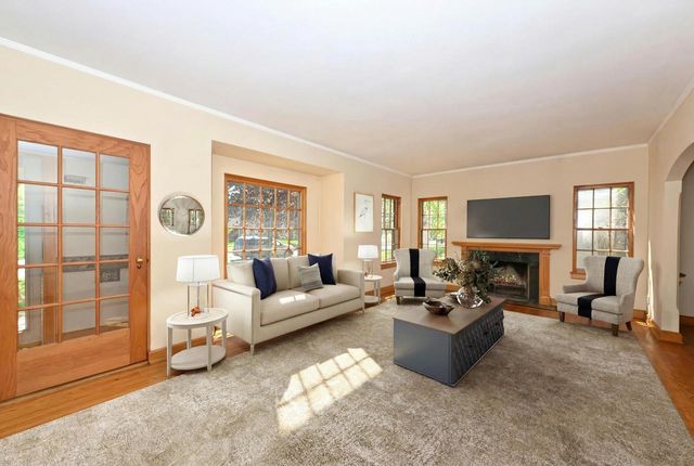 4471 Ardmore AVENUE, Shorewood, WI 53211
