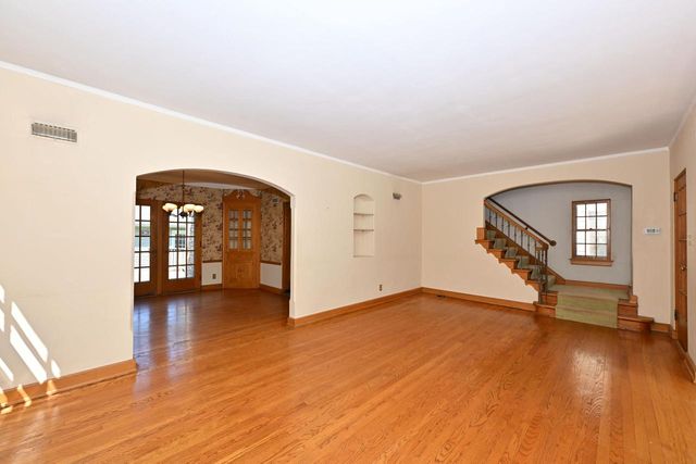 4471 Ardmore AVENUE, Shorewood, WI 53211