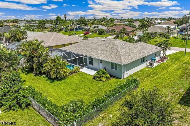 1905 SW 25th TER, Cape Coral, FL 33914