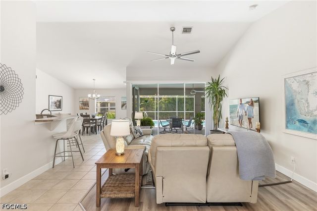 1905 SW 25th TER, Cape Coral, FL 33914