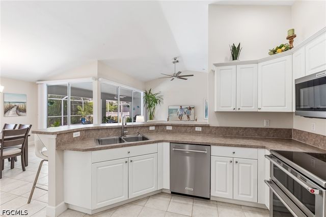 1905 SW 25th TER, Cape Coral, FL 33914