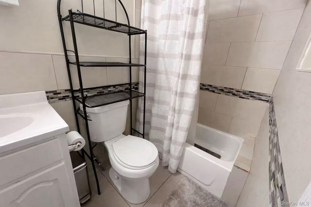 74-25 64th Place, Ridgewood, NY 11385