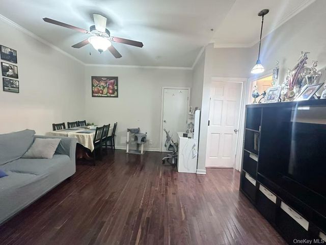 74-25 64th Place, Ridgewood, NY 11385