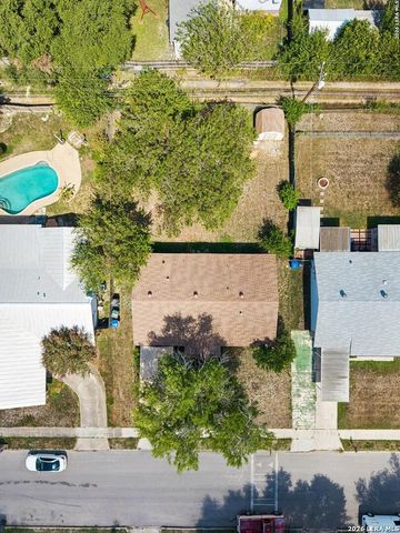 5143 Village Row, San Antonio, TX 78218