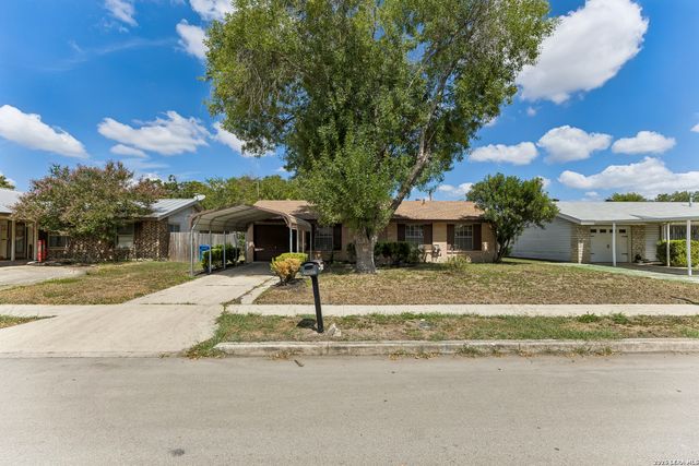 5143 Village Row, San Antonio, TX 78218