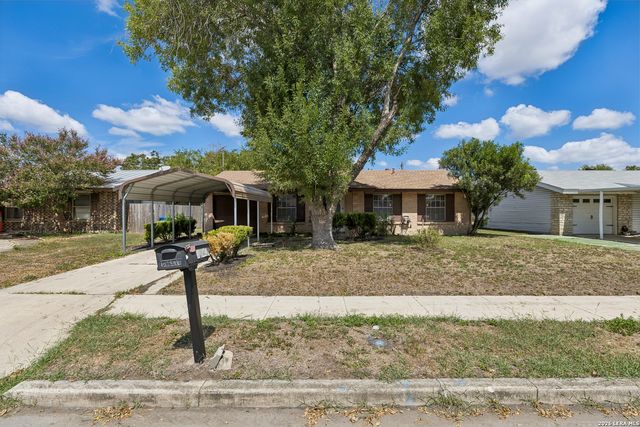 5143 Village Row, San Antonio, TX 78218