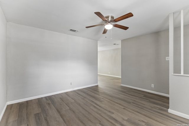 5143 Village Row, San Antonio, TX 78218