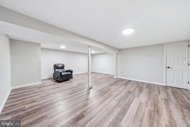 16 VALLEY DR, Pine Hill, NJ 08021