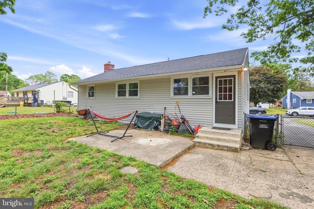 16 VALLEY DR, Pine Hill, NJ 08021
