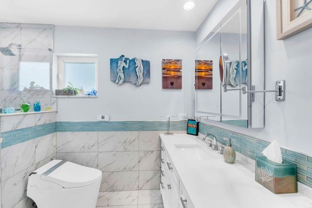 5751 NE 22nd Way, Fort Lauderdale, FL 33308