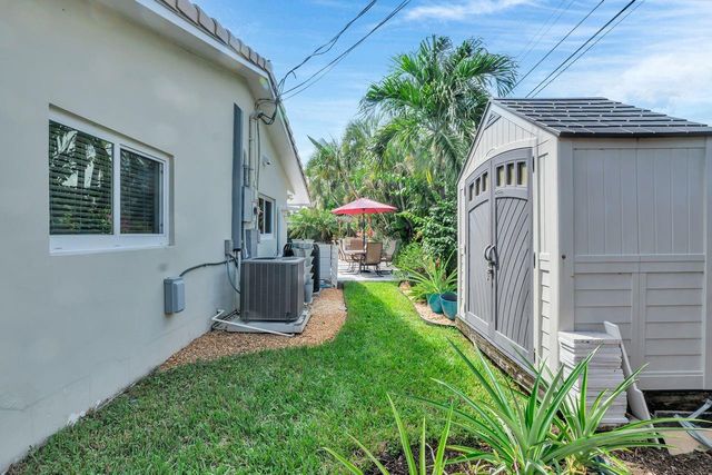 5751 NE 22nd Way, Fort Lauderdale, FL 33308