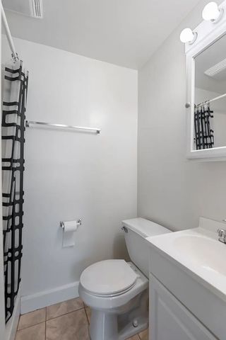 702 Richard St, Springfield, TN 37172