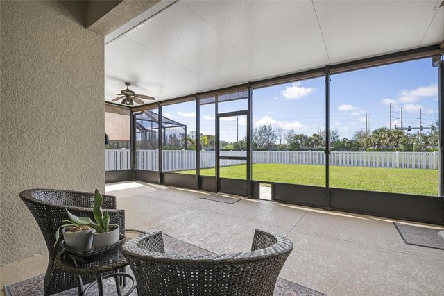 7750 RIDGELAKE CIRCLE, Bradenton, FL 34203