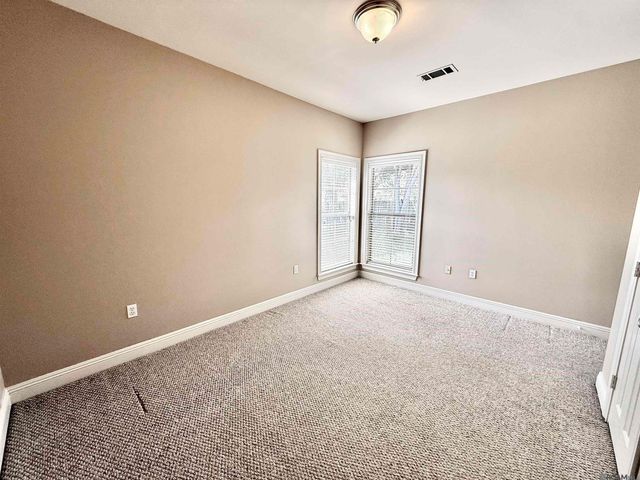 10362 Hillmont Ave, Baton Rouge, LA 70810