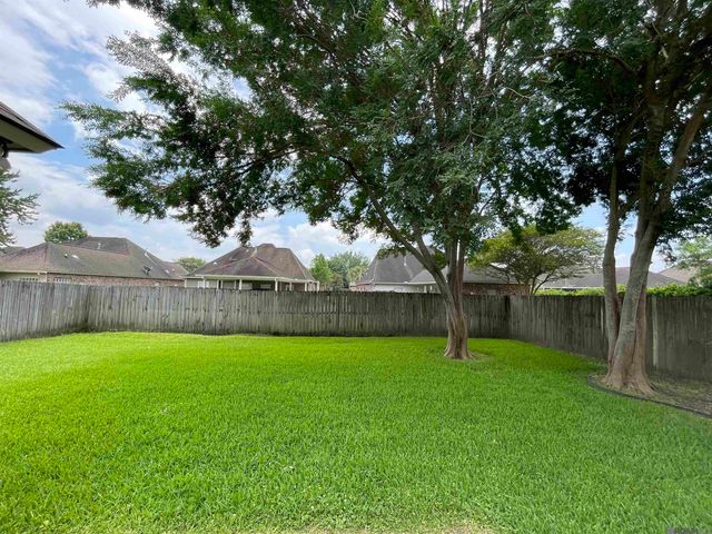 10362 Hillmont Ave, Baton Rouge, LA 70810