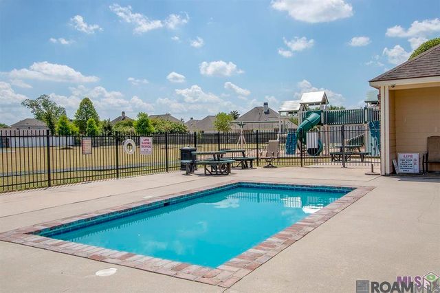 10362 Hillmont Ave, Baton Rouge, LA 70810