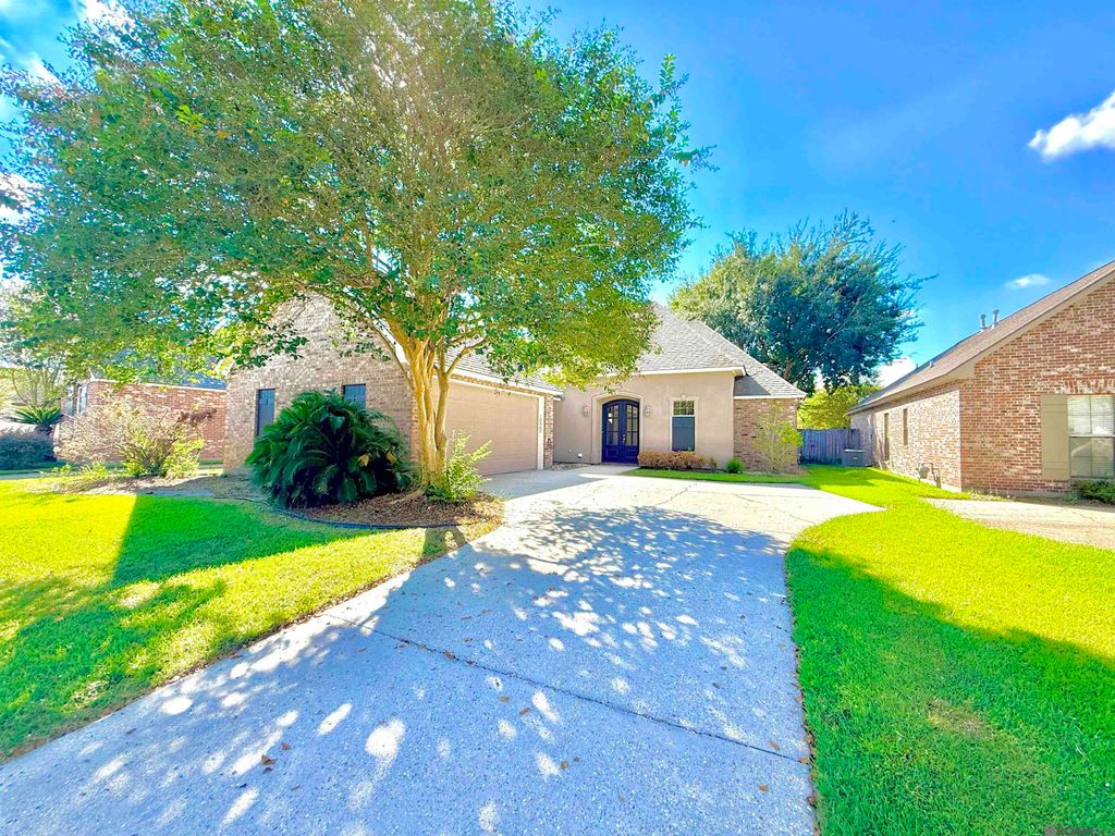 10362 Hillmont Ave, Baton Rouge, LA 70810