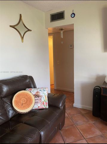 1801 S Treasure Dr 414, North Bay Village, FL 33141