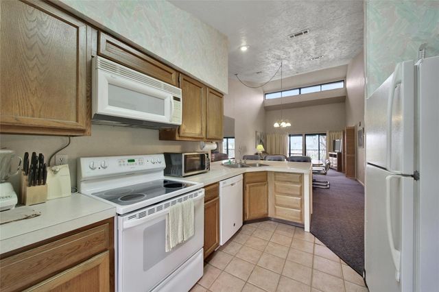 1000 April Sound Boulevard, Conroe, TX 77356