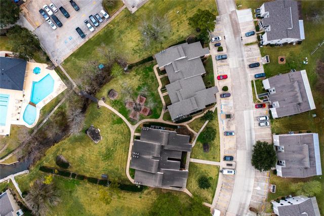 1000 April Sound Boulevard, Conroe, TX 77356