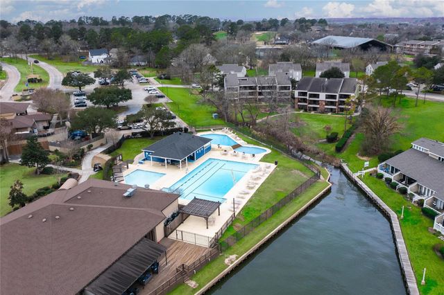 1000 April Sound Boulevard, Conroe, TX 77356