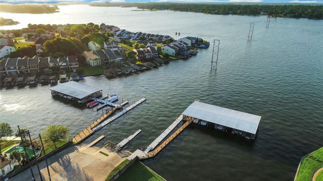 1000 April Sound Boulevard, Conroe, TX 77356