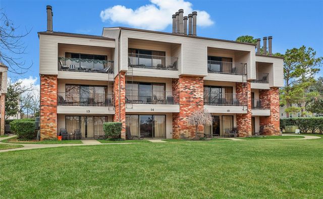 1000 April Sound Boulevard, Conroe, TX 77356