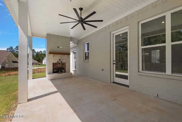 103 Grayson Way, Madison, MS 39110