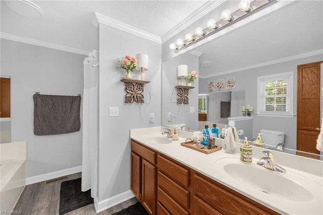150 S Miners Trail, Lexington, NC 27292