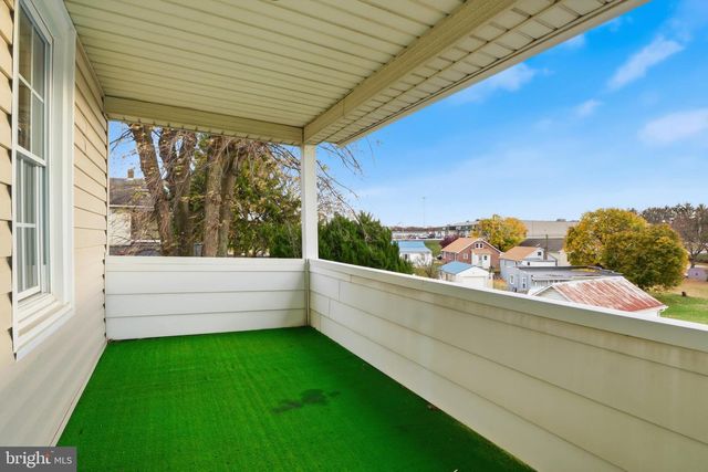 977 BALTIMORE ST, Hanover, PA 17331