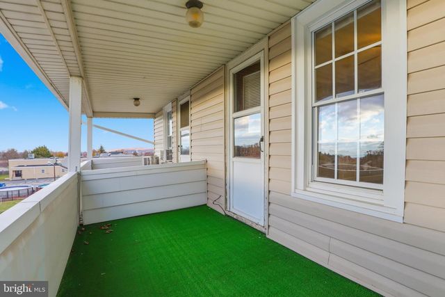 977 BALTIMORE ST, Hanover, PA 17331