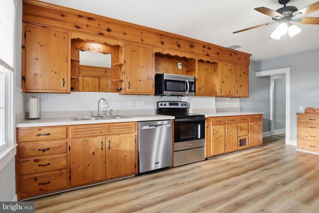 977 BALTIMORE ST, Hanover, PA 17331