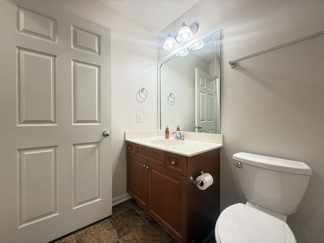 140 Alden Ln, Lebanon, TN 37087