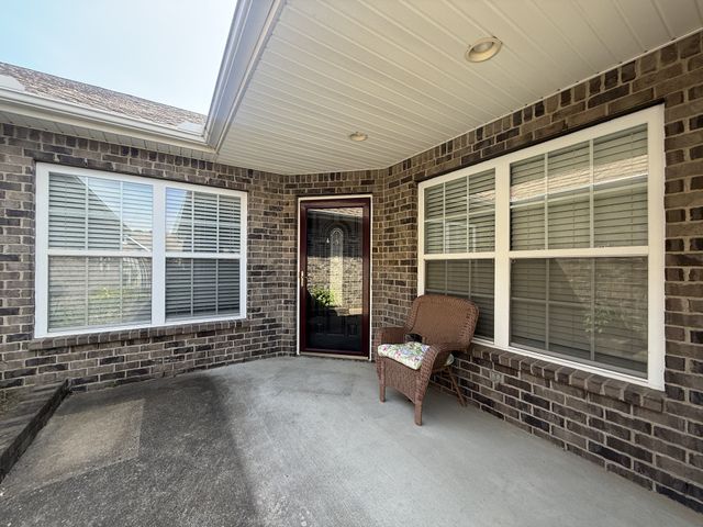 140 Alden Ln, Lebanon, TN 37087