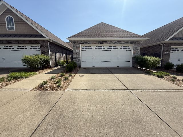 140 Alden Ln, Lebanon, TN 37087
