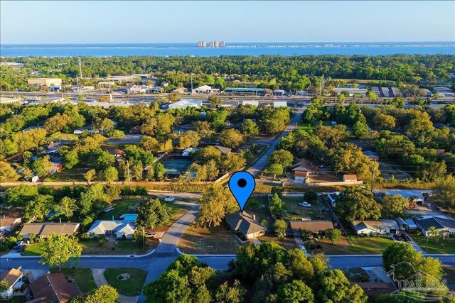 2998 Ranchette Sq, Gulf Breeze, FL 32563