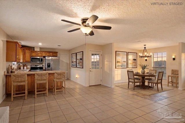 2998 Ranchette Sq, Gulf Breeze, FL 32563