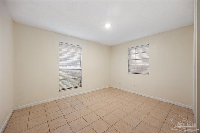 2998 Ranchette Sq, Gulf Breeze, FL 32563