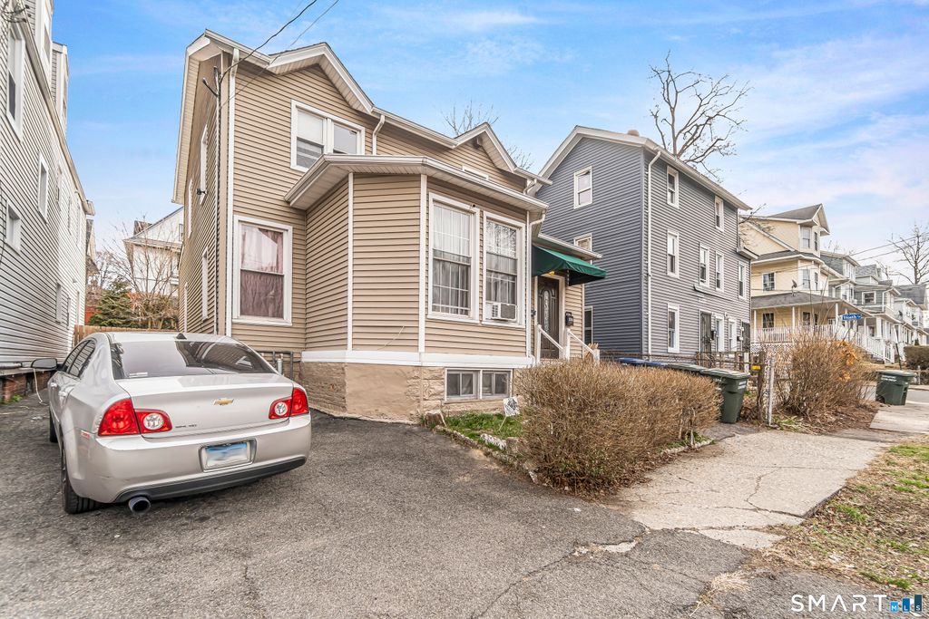 1504 Iranistan Avenue, Bridgeport, CT 06605