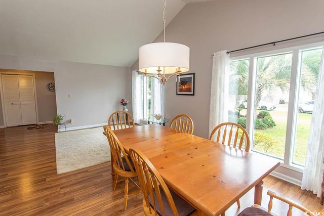 18 Pine Valley Ln., Surfside Beach, SC 29575