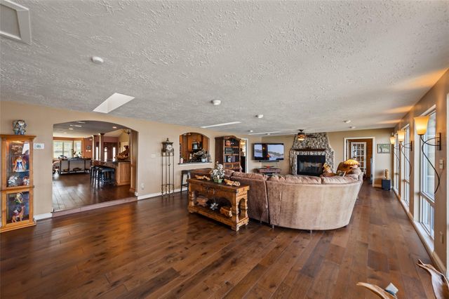 1034 Lake View Drive, Montgomery, TX 77356