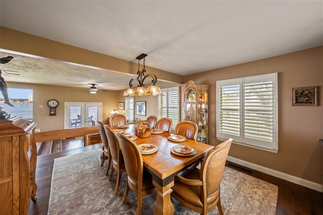 1034 Lake View Drive, Montgomery, TX 77356