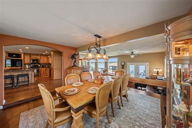 1034 Lake View Drive, Montgomery, TX 77356