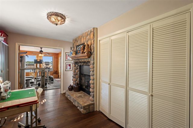 1034 Lake View Drive, Montgomery, TX 77356