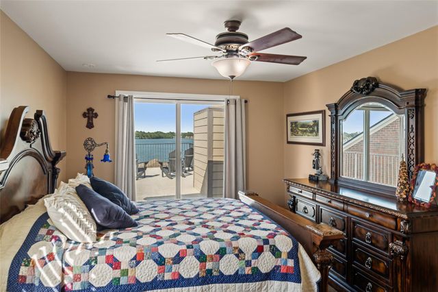 1034 Lake View Drive, Montgomery, TX 77356