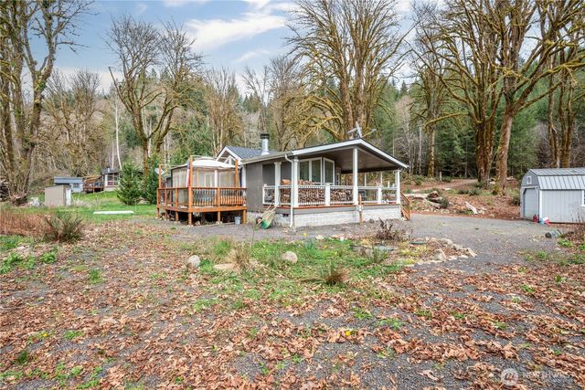 1955 Abernathy Creek Road, Longview, WA 98632