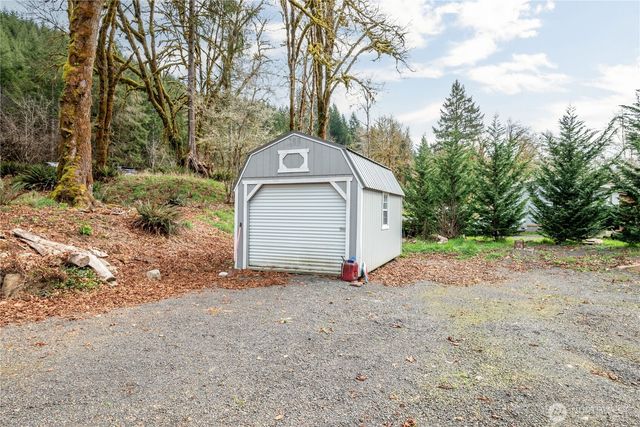 1955 Abernathy Creek Road, Longview, WA 98632