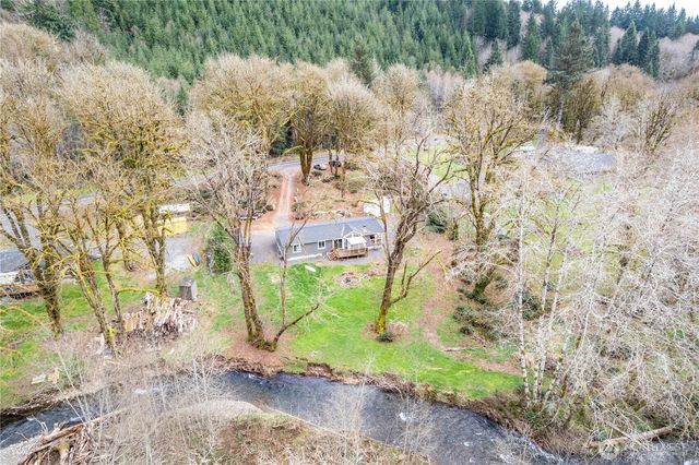 1955 Abernathy Creek Road, Longview, WA 98632