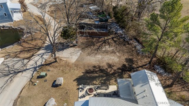 37220 S Cliff Crest Drive, Langley, OK 74301