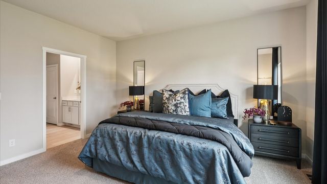 817 2nd Street NE, Altoona, IA 50009